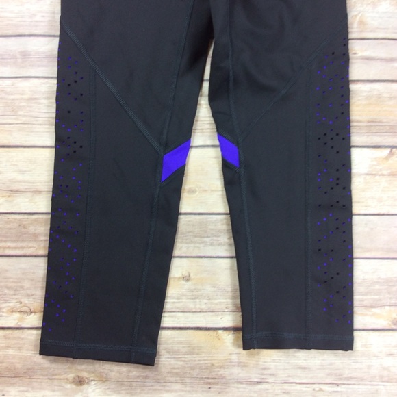 C9 By champion XS Black Blue Capri Crop Leggings - Picture 3 of 8